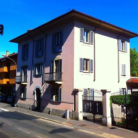 マジェンタ ラ ガール Bed & Breakfast エクステリア 写真
