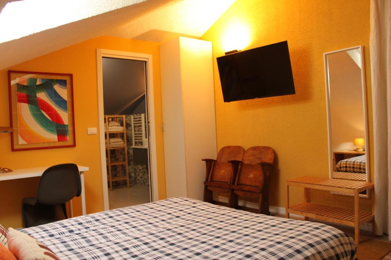 マジェンタ ラ ガール Bed & Breakfast エクステリア 写真